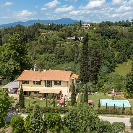 Апартаменты Holiday House Cuordinatura Монтополи-ин-Валь-д'Арно Экстерьер фото