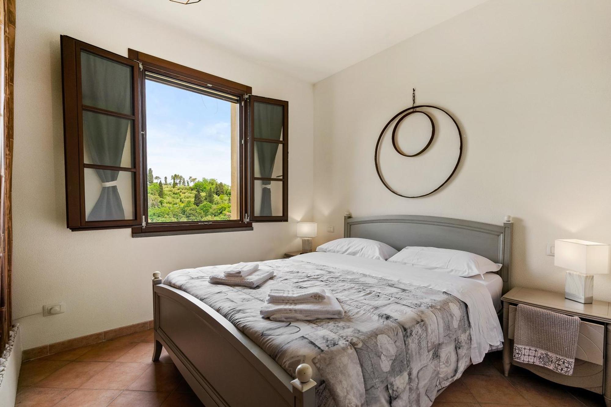 Апартаменты Holiday House Cuordinatura Монтополи-ин-Валь-д'Арно Экстерьер фото